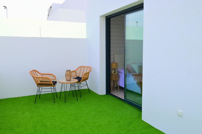 Image No.24-3 Bed Villa for sale