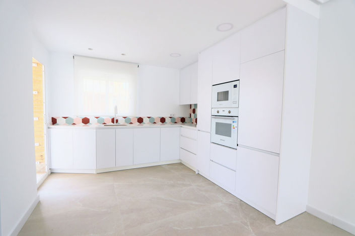 Image No.11-2 Bed Apartment for sale