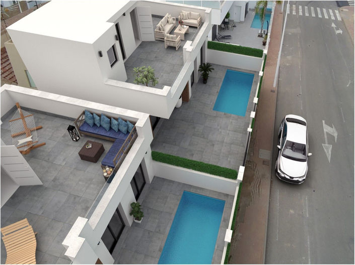 Image No.10-3 Bed House for sale