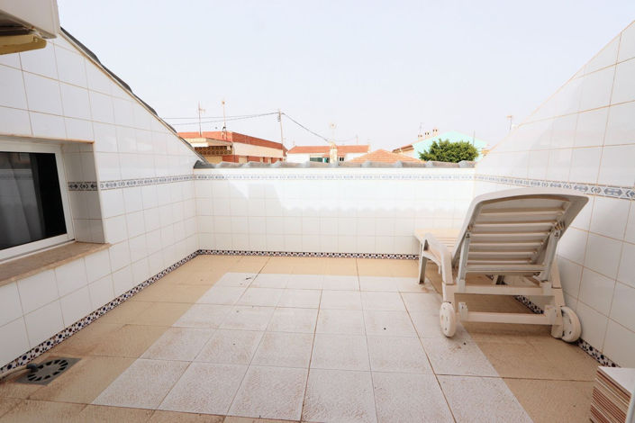 Image No.26-4 Bed House for sale