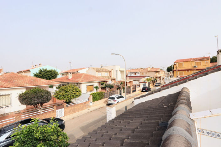 Image No.28-4 Bed House for sale