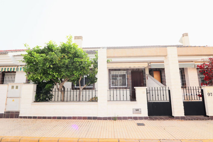 Image No.30-4 Bed House for sale