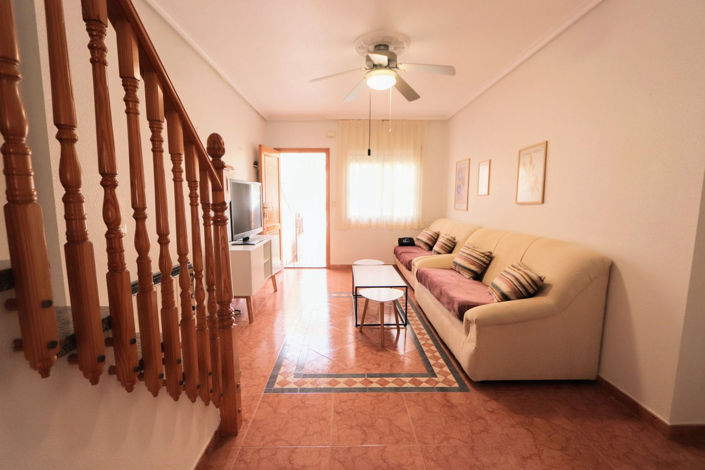 Image No.4-4 Bed House for sale