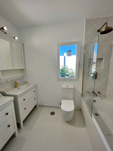 Image No.8-3 Bed House for sale