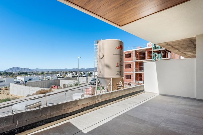 Image No.25-3 Bed Penthouse for sale