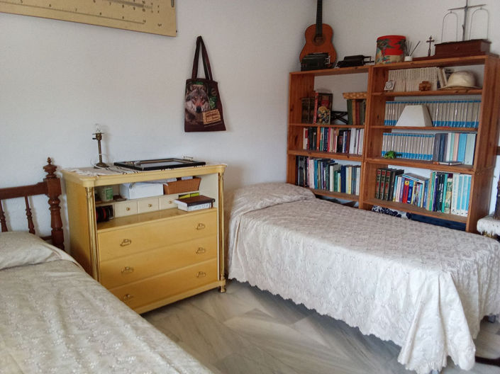 Image No.8-Appartement de 2 chambres à vendre à Estepona