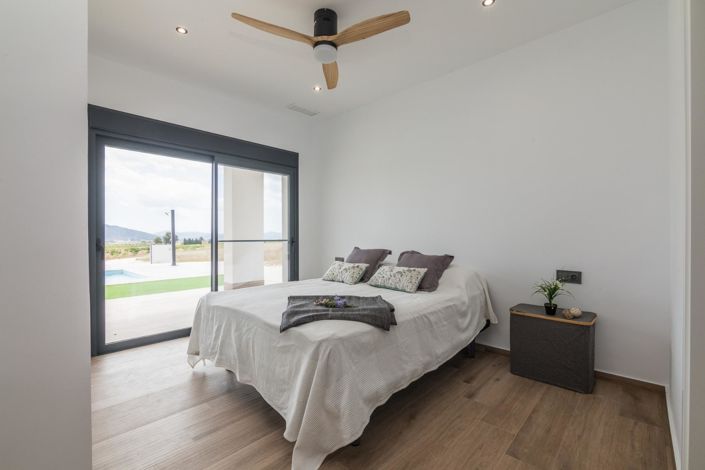 Image No.19-3 Bed Villa for sale