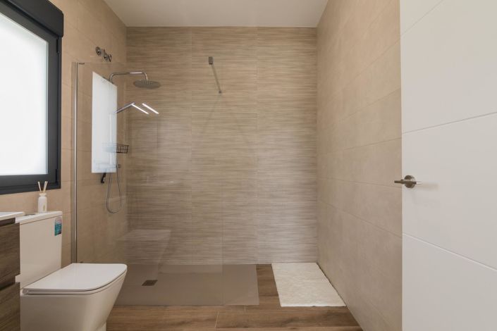 Image No.24-3 Bed Villa for sale