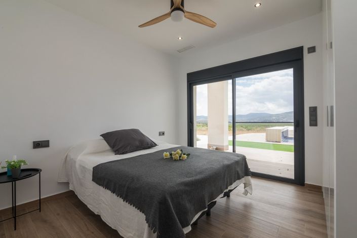 Image No.32-3 Bed Villa for sale