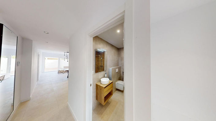 Image No.18-3 Bed Apartment for sale