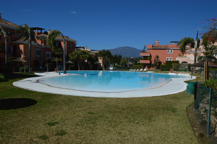 Image No.1-Appartement de 2 chambres à vendre à Estepona