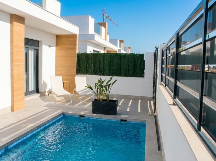 Image No.2-3 Bed Villa for sale
