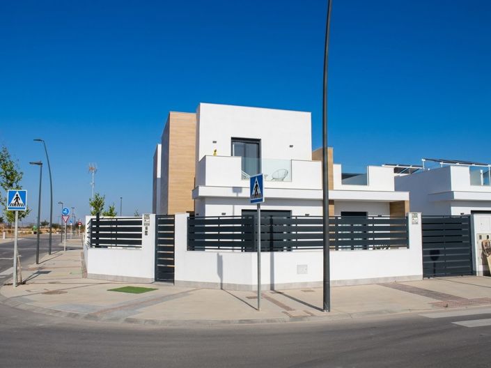 Image No.3-3 Bed Villa for sale