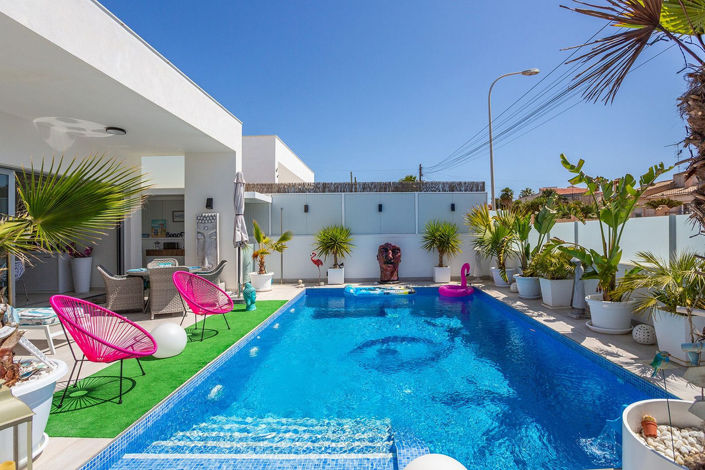 Image No.5-3 Bed House for sale