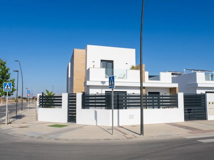 Image No.3-3 Bed Villa for sale