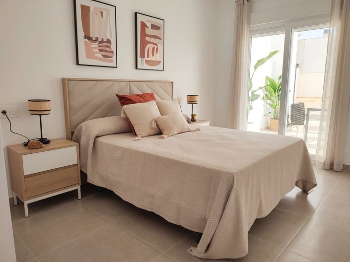 Image No.5-3 Bed Villa for sale