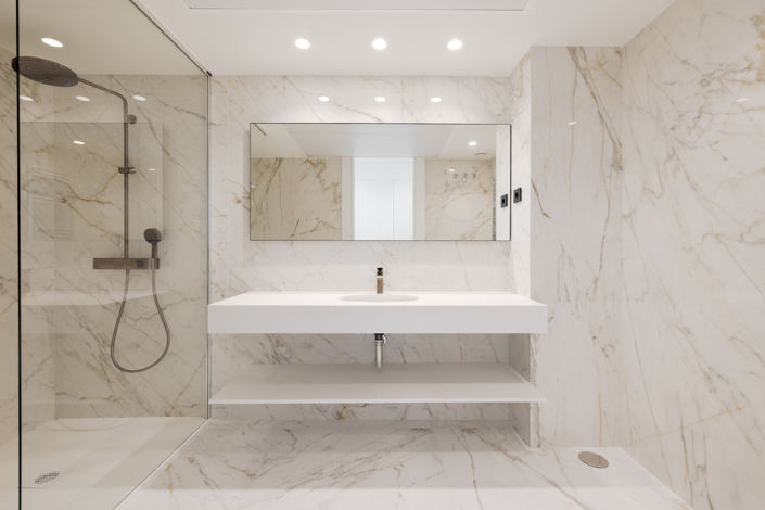 Image No.15-3 Bed Property for sale