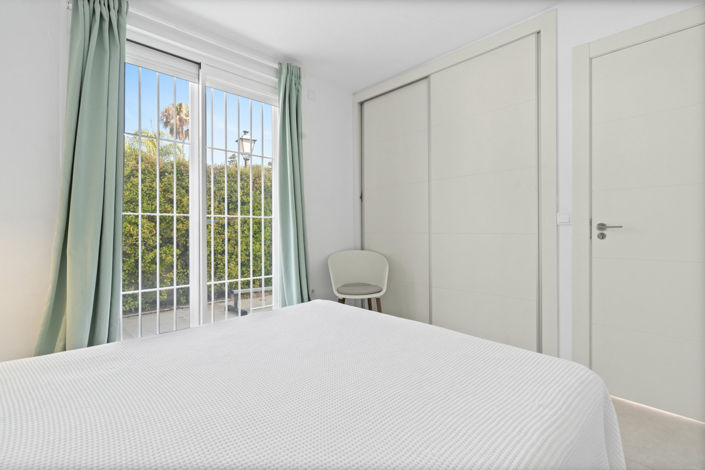 Image No.19-3 Bed Villa for sale