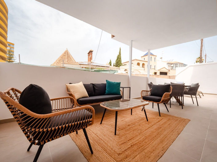 Image No.21-3 Bed Apartment for sale