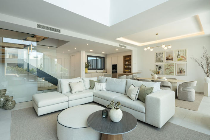 Image No.21-4 Bed Townhouse for sale