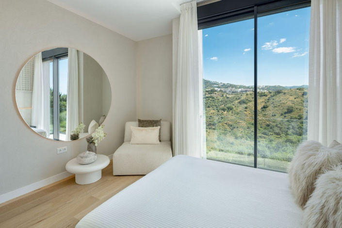 Image No.9-4 Bed Townhouse for sale