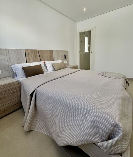 Image No.21-3 Bed Bungalow for sale