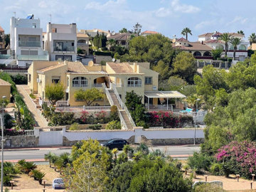 3-e898b2bb2a2fdfd06d2c39894dce8316