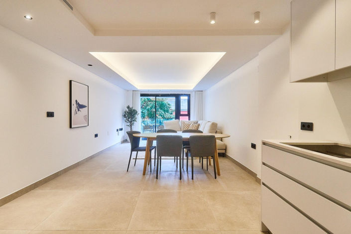 Image No.15-3 Bed Property for sale