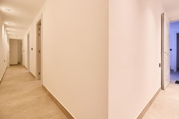 Image No.29-2 Bed Property for sale