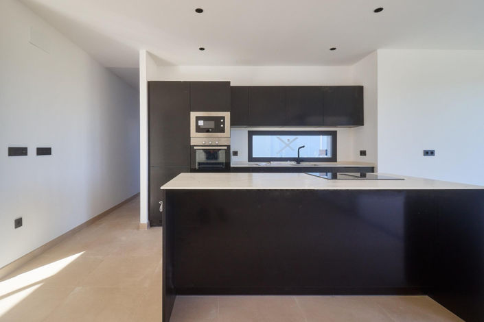 Image No.14-4 Bed Villa for sale