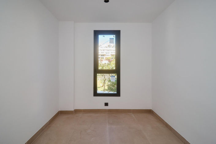 Image No.23-4 Bed Villa for sale