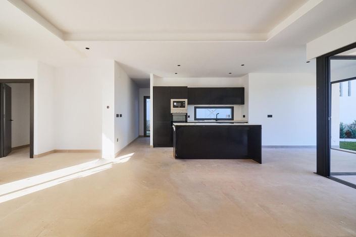 Image No.27-4 Bed Villa for sale