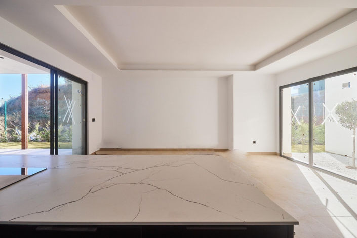 Image No.44-4 Bed Villa for sale