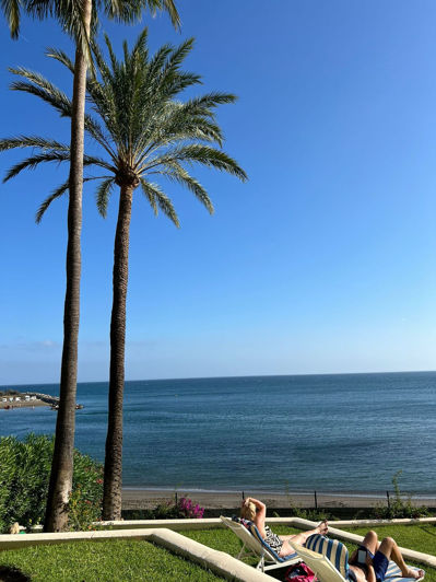 Image No.2-Appartement de 2 chambres à vendre à Estepona