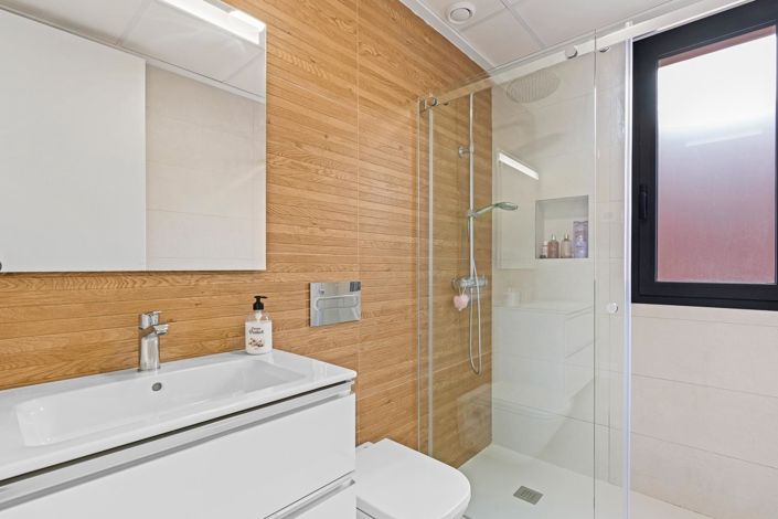 Image No.29-4 Bed Villa for sale