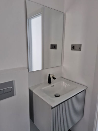 Image No.26-2 Bed Property for sale