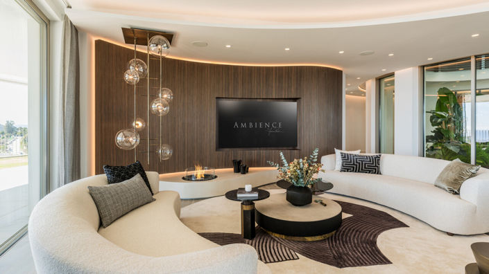 Image No.10-3 Bed Property for sale