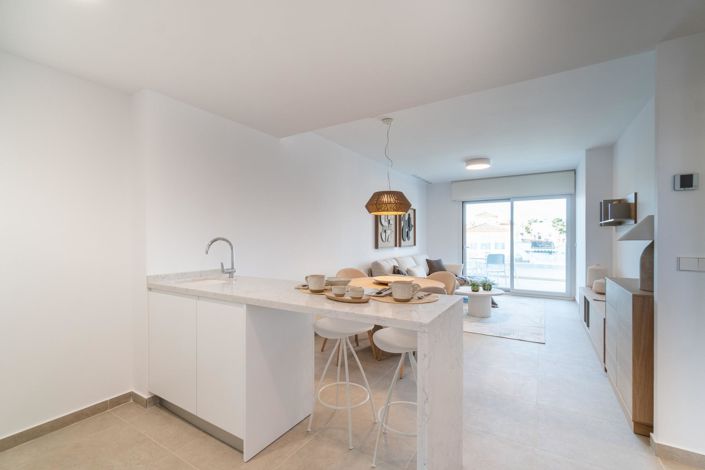 Image No.12-3 Bed Apartment for sale