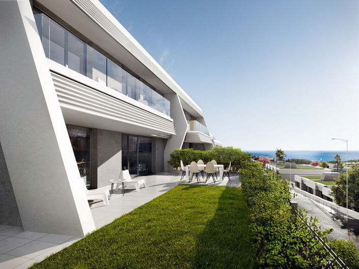 Image No.2-4 Bed House for sale