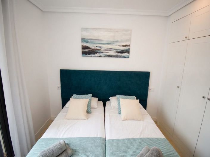 Image No.19-2 Bed Apartment for sale