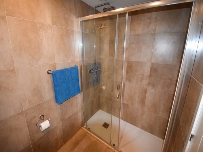 Image No.23-2 Bed Apartment for sale