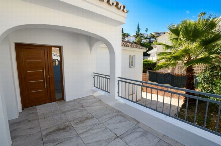 Image No.34-6 Bed Villa for sale