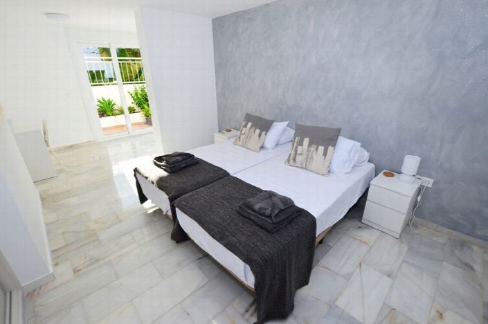 Image No.22-6 Bed Villa for sale