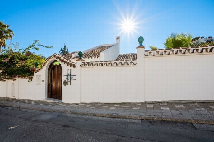 Image No.34-6 Bed Villa for sale