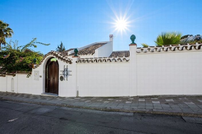 Image No.33-6 Bed Villa for sale