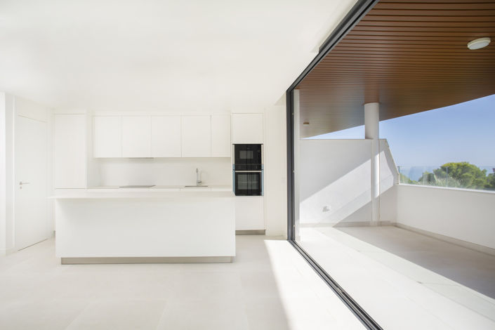 Image No.15-2 Bed Property for sale