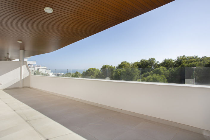 Image No.16-2 Bed Property for sale