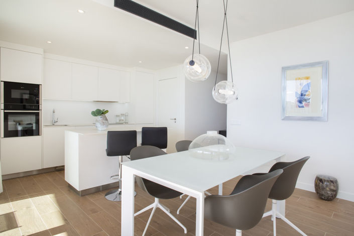 Image No.22-2 Bed Property for sale