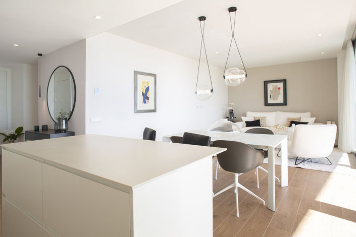 Image No.23-2 Bed Property for sale