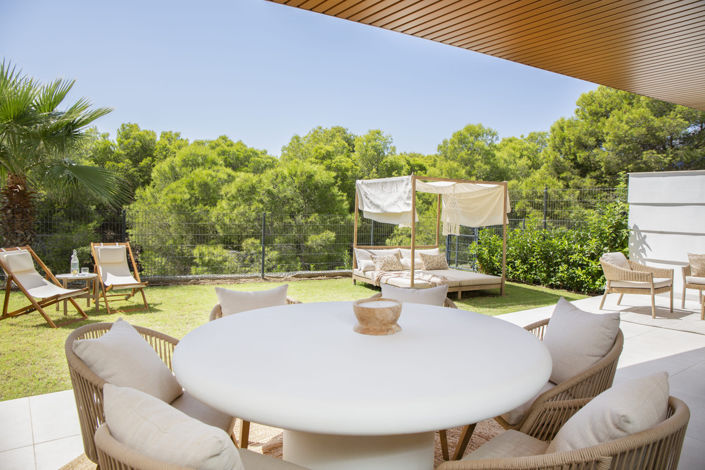 Image No.3-2 Bed Property for sale